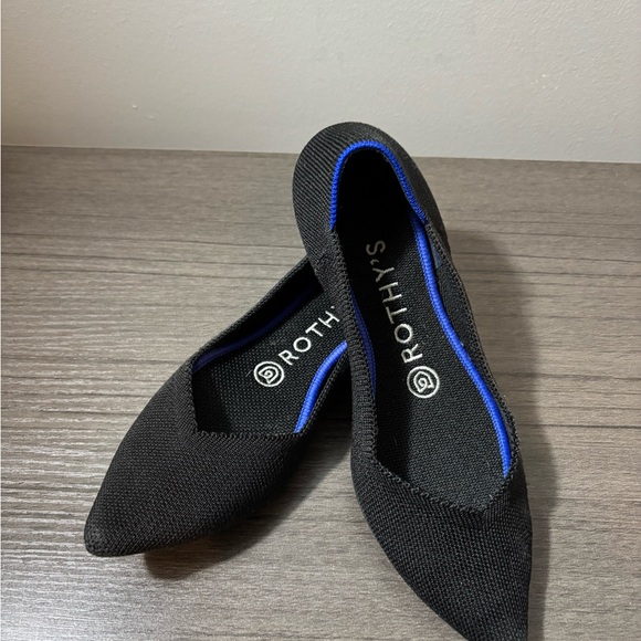 Rothy's Shoes - Rothy's Black Women's Flats Pointed Toe Size 6